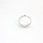 Anillo de plata y piedra Rubí - Imagen 2