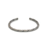 Pulsera Brazalete de plata oxidada - Imagen 2